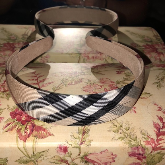 Authentic Lacoste headbands and knockoff Burberry - Picture 3 of 5